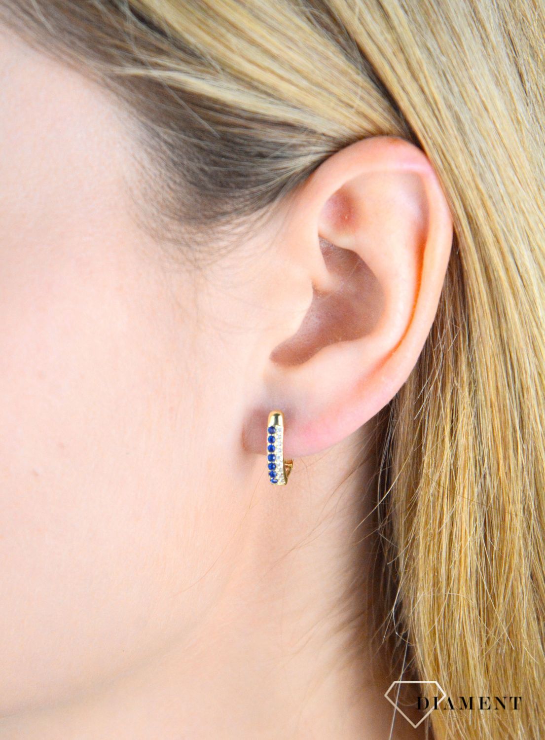 Złote kolczyki damskie 375 z granatowymi cyrkoniami KL 8860B 375.jpg